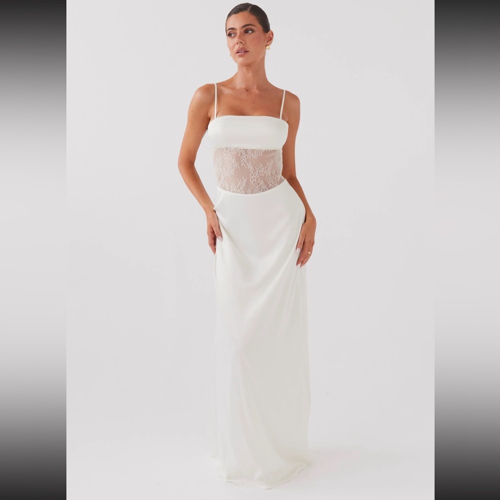 Palais Royale Lace Maxi Dress in the color Antique
